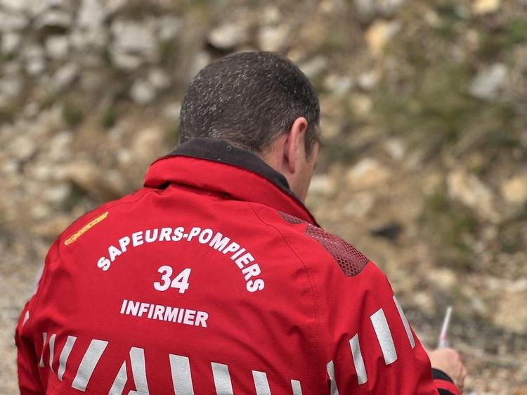 Un infirmier des pompiers de l'Hérault est engagé 