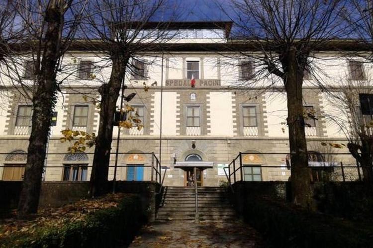 San Marcello Pistoiese: sindaci dormono in tenda a difesa ospedale  Ospedale