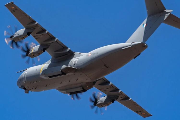 Renseignement, largage de drones et de missiles… l’Airbus A400M va changer de visage et devenir un véritable prédateur
