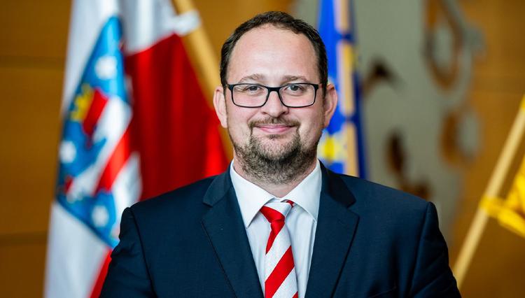 Wie leitet man einen Landtag in Thüringen?