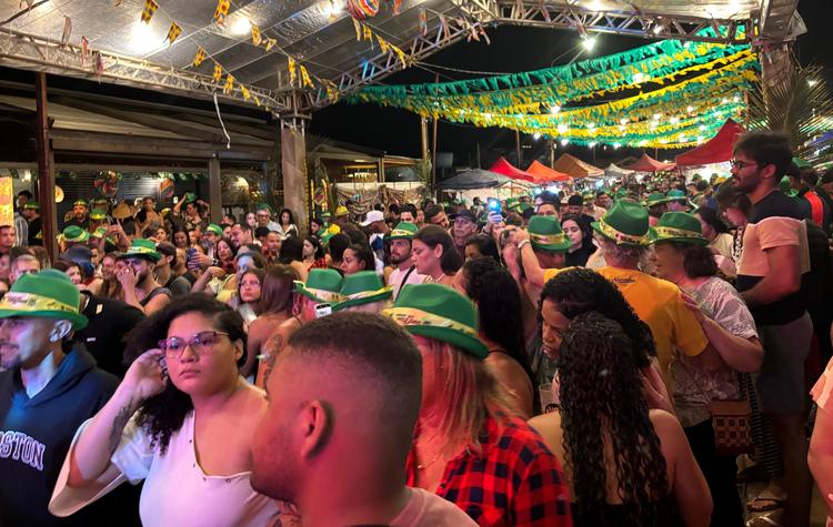 Arraiá das Madeiras celebra São Pedro em Fernando de Noronha