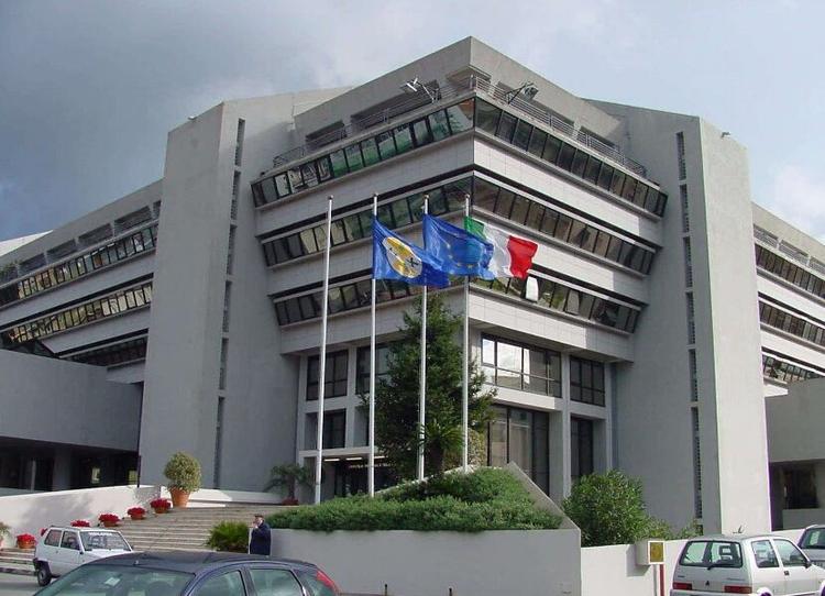 Concorsi regionali in Calabria, stretta della Lega: «Si esauriscano prima le graduatorie»