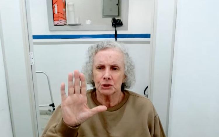 'Juro por Deus que sou inocente': como advogados avaliam depoimento de mulher acusada de matar filha envenenada
