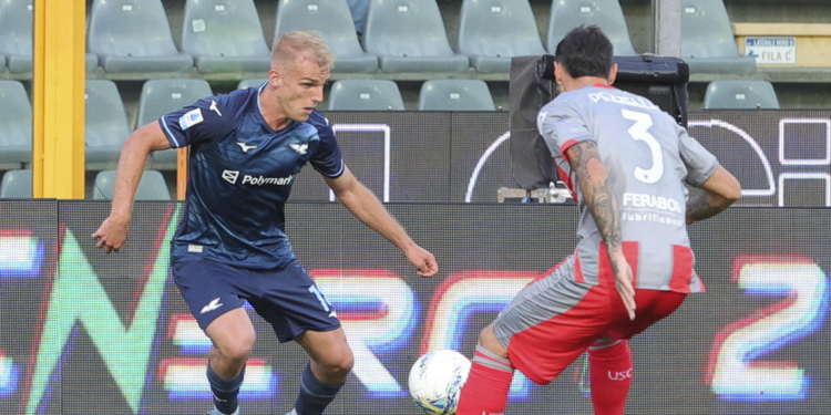 Lazio, il rodaggio verso la finale di Coppa Italia è eccellente. Sgambetto alla Cremonese. Grigiorossi nei guai