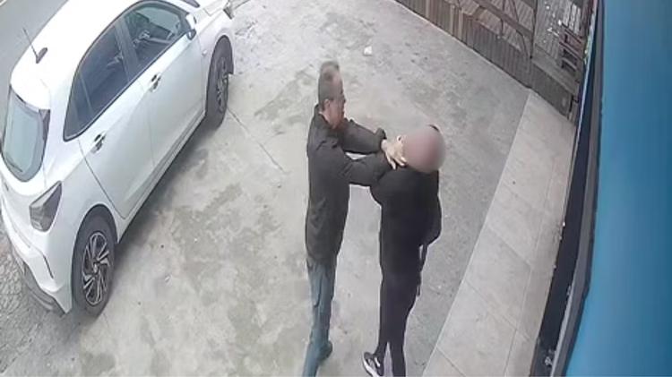 Motorista de app agrediu passageira com tapa no rosto após discussão sobre velocidade do carro em SC