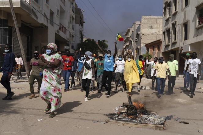 Une répression sanglante au Sénégal: 3 morts, 60 blessés, 271 arrestations