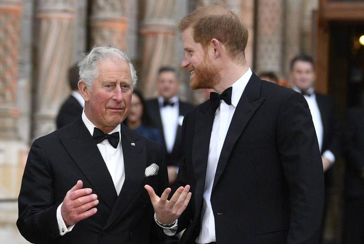 La settimana della pace va in fumo Harry, niente Buckingham Palace