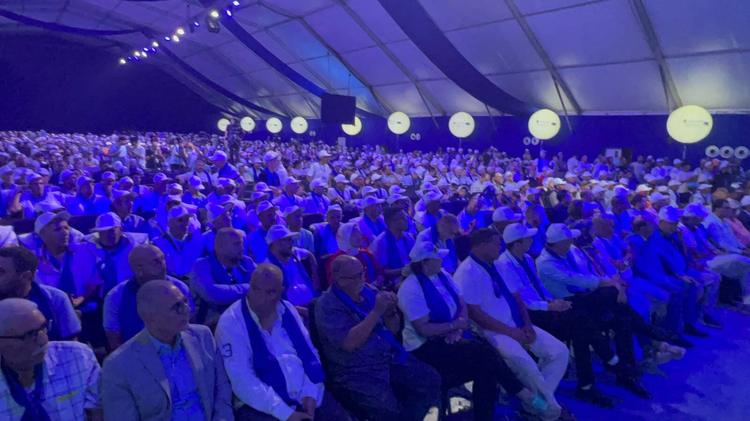 قيادات الأصالة والمعاصرة تحظى باستقبال ضخم وحاشد بالرحامنة دعماً لمرشح الحزب عز الدين المداوي