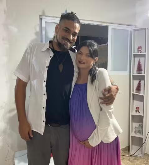 'Primeiro passo', diz marido de mulher que morreu e perdeu filho no ISEA após seis serem indiciados, em Campina Grande
