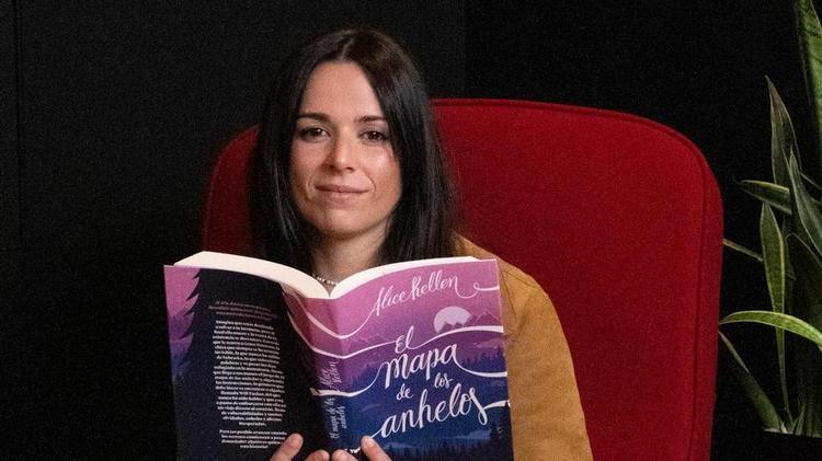 Alice Kellen: "Sí que he sufrido el bloqueo del escritor, tuve dos años bastante malos"