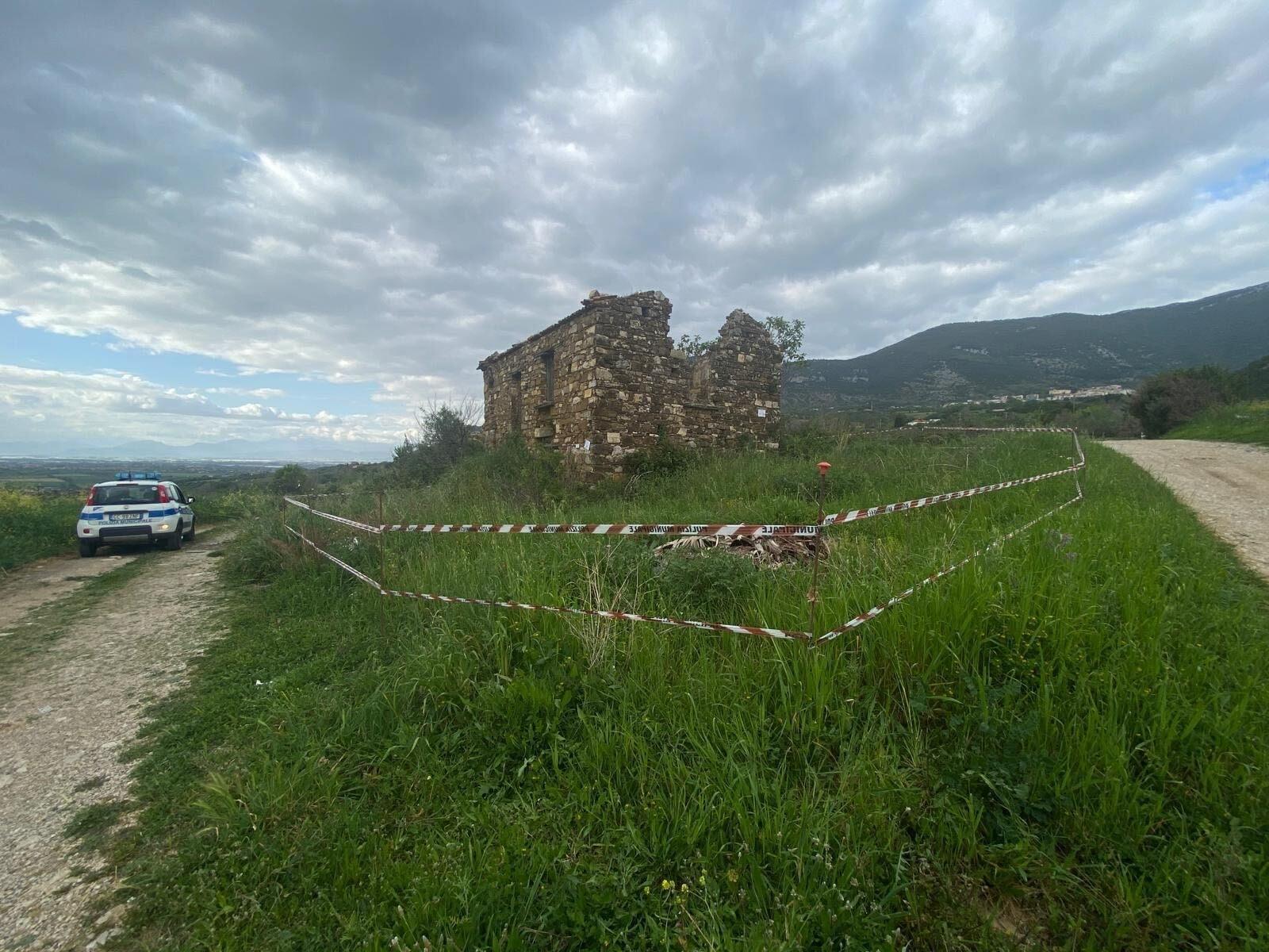 Capaccio Paestum: sequestrato immobile pericolante in via Cannito, denunciato il proprietario