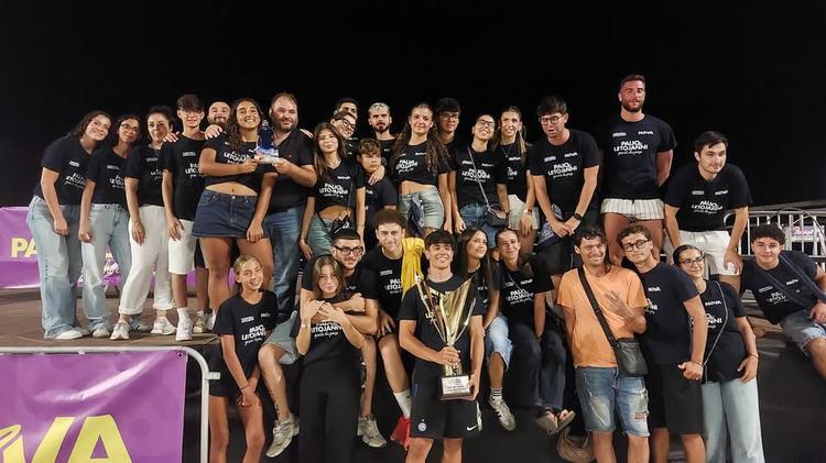 🔵IL CENTRO CONQUISTA LA VITTORIA DEL PALIO Si chiude con la vittoria del Centro la seconda edizione del Palio di Letoja...