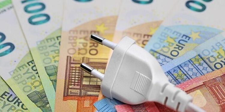 Bollette e pieno alimentano il disagio. In Calabria una famiglia su 5 fatica a riscaldarsi