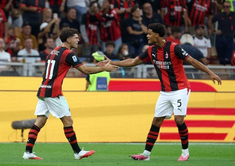 Pulisic, Rabiot e Moreira: il Milan cala il tris d'autore. Lecce affondato