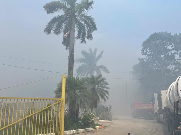 Responsável por área atingida por incêndio em Manaus é multada em R$ 5,5 milhões