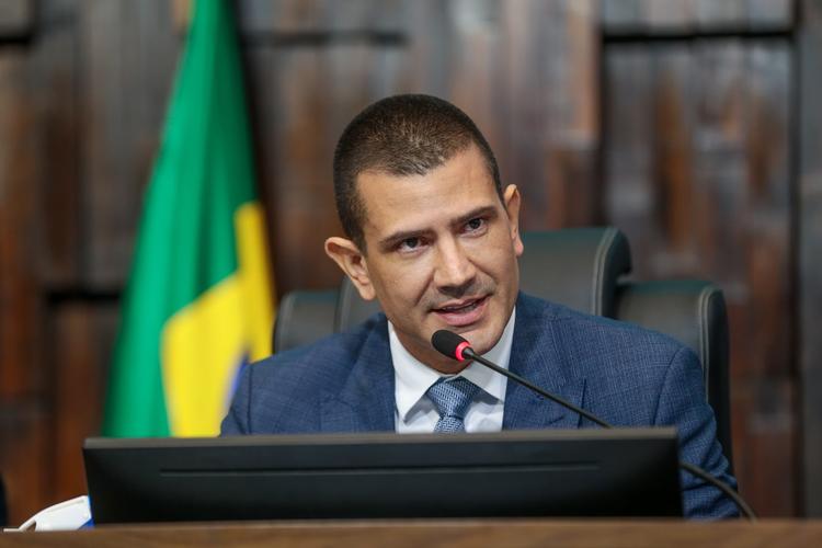 Douglas Ruas (PL) declara R$ 1,47 milhão em bens ao TSE; vice não declarou patrimônio