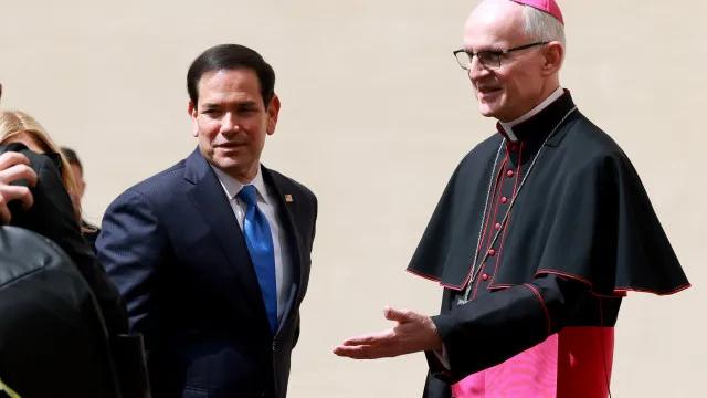 Secretário de Estado dos EUA chega ao Vaticano para encontrar o papa Leão 14