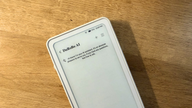 The Durobo AI on the Krono e-reader.
