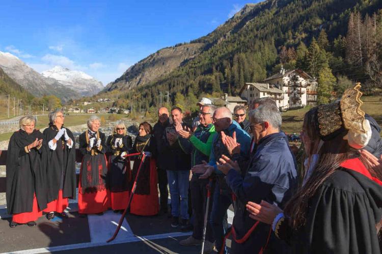 Gressoney-Saint-Jean inaugurazione nuovo ponte