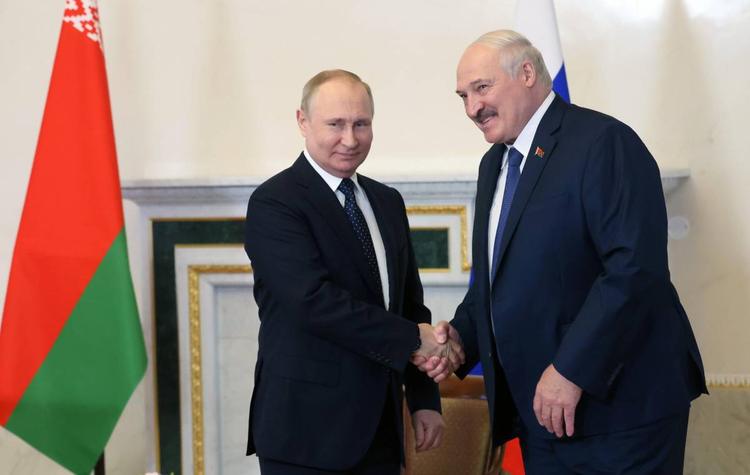 “Vuole usare la Bielorussia...”. L’ultima mossa di Mosca
