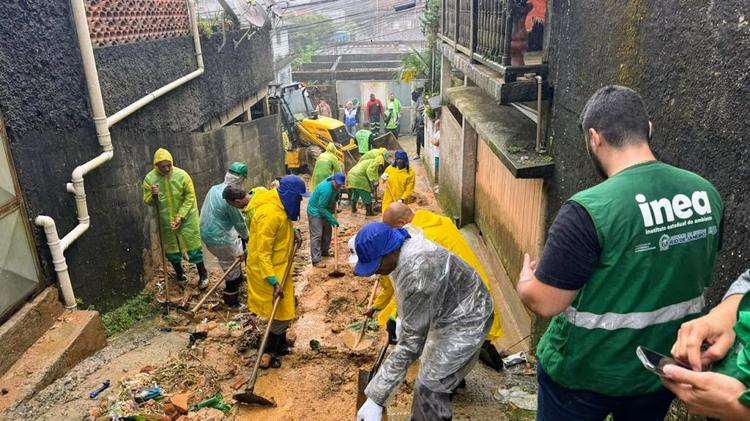 Governo Estadual intensifica ações humanitárias e de limpeza após Fortes Chuvas