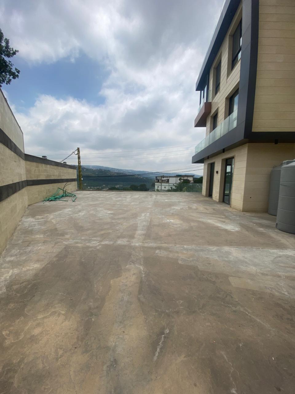 For Sale: Apartment in Baabdat