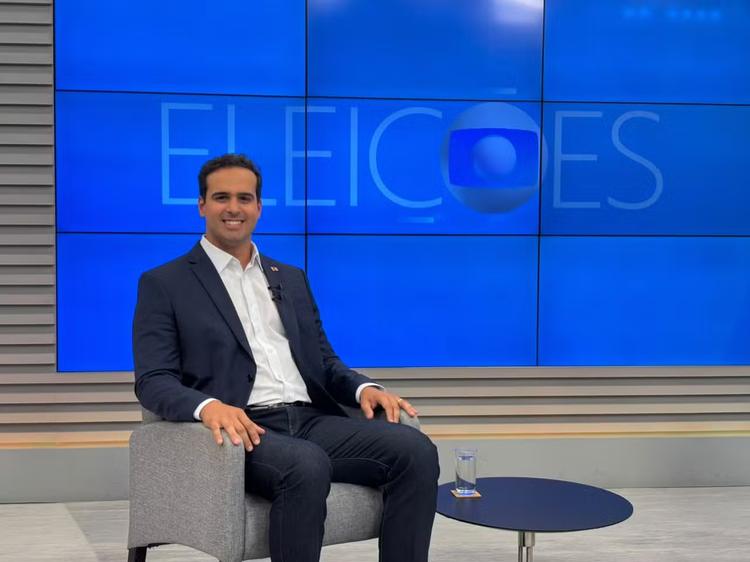 Lucas Ribeiro, candidato ao governo da Paraíba, promete diminuir analfabetismo e pobreza no estado