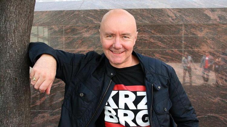 La Feria del Libro abre etapa más ambiciosa y convoca a Irvine Welsh y Alan Hollinghurst