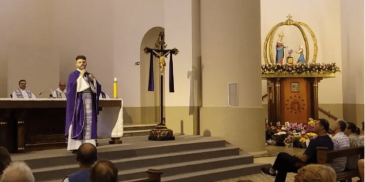 Celebração e Reconhecimento: Padre Jocimar Romio e seus 7 Anos no Santuário de Caravaggio