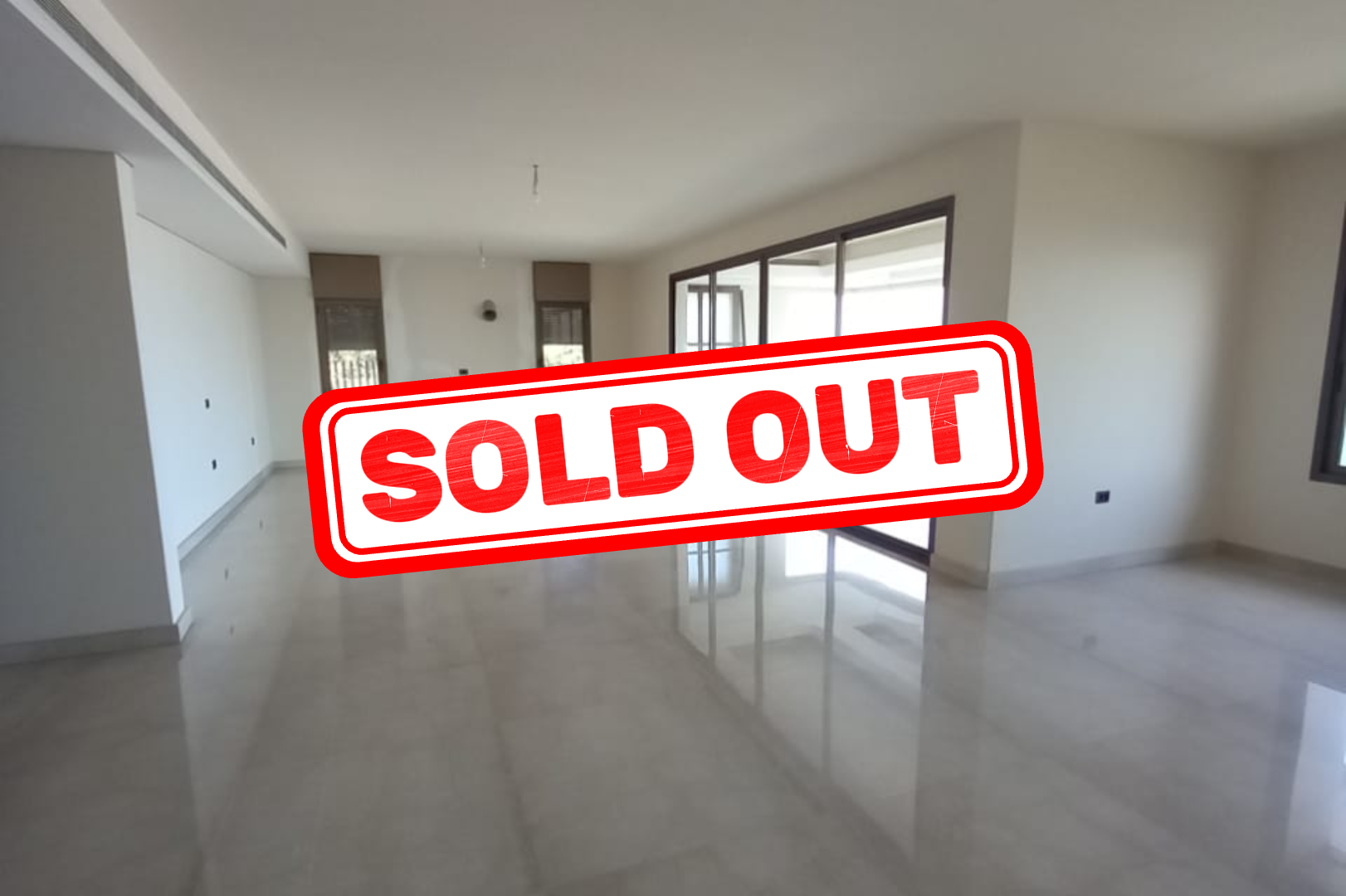 Apartment For Sale in Cornet Chehwan