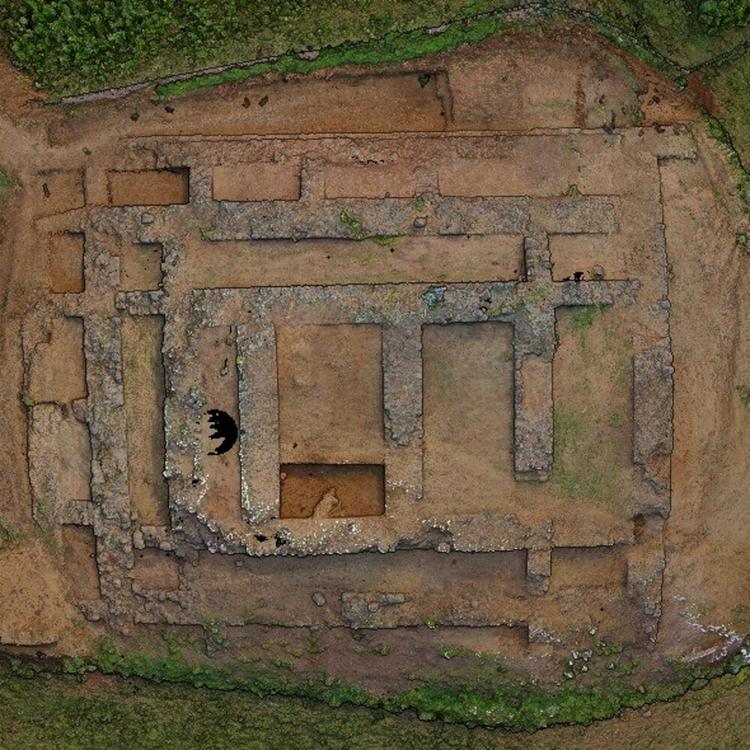 Pakistan, portato alla luce un monumento antico di quasi 100 metri: la scoperta è italiana