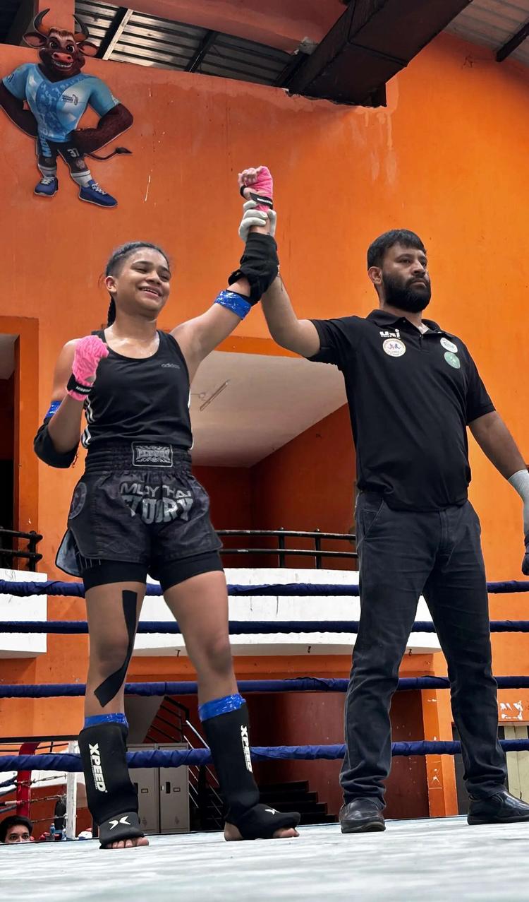 Erica wins muay thai gold