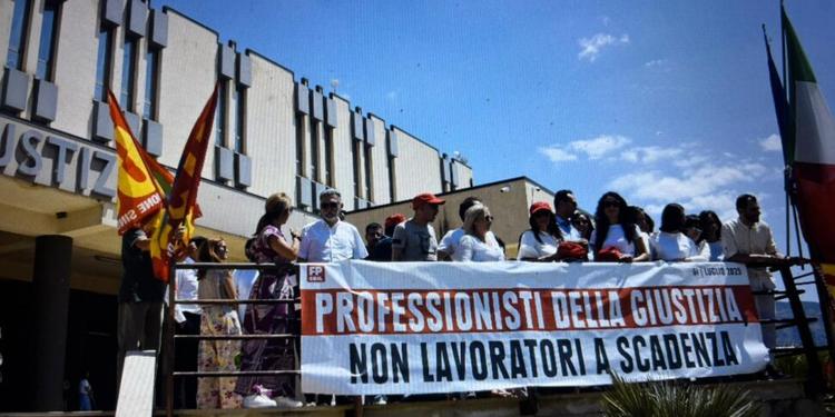 Precari della giustizia in Calabria, Fp Cgil chiede proroga contratti e stabilizzazione