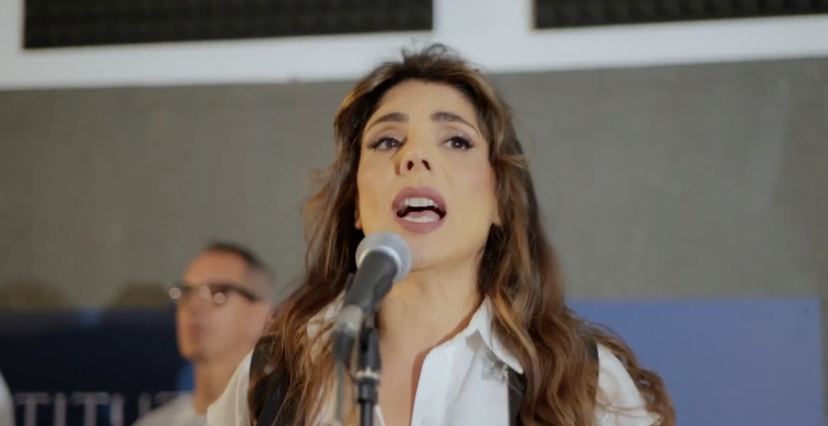 Taranto: “Sott’u sole”, Mietta canta i Giochi 2026
