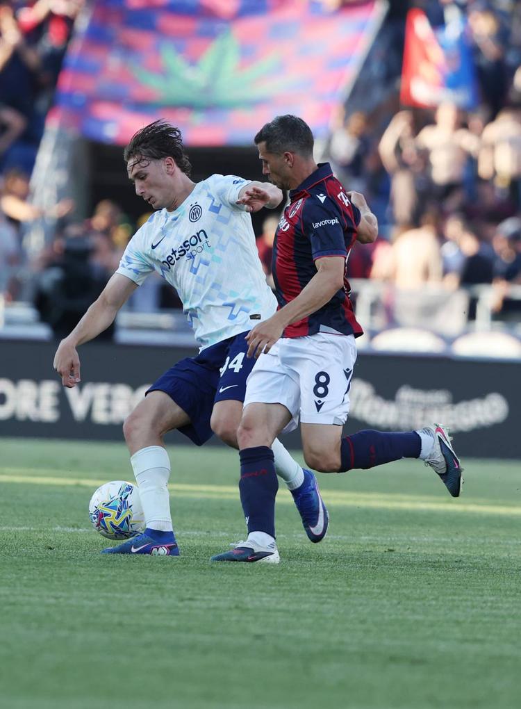 L’Inter chiude con un pareggio in rimonta contro il Bologna: pirotecnico 3-3 al Dall’Ara