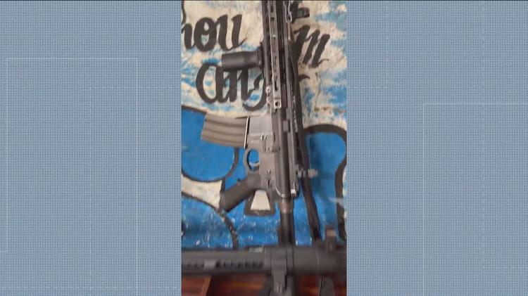 Polícia apreende metralhadora antiaérea durante operação no Amarelinho, em Acari; VÍDEO