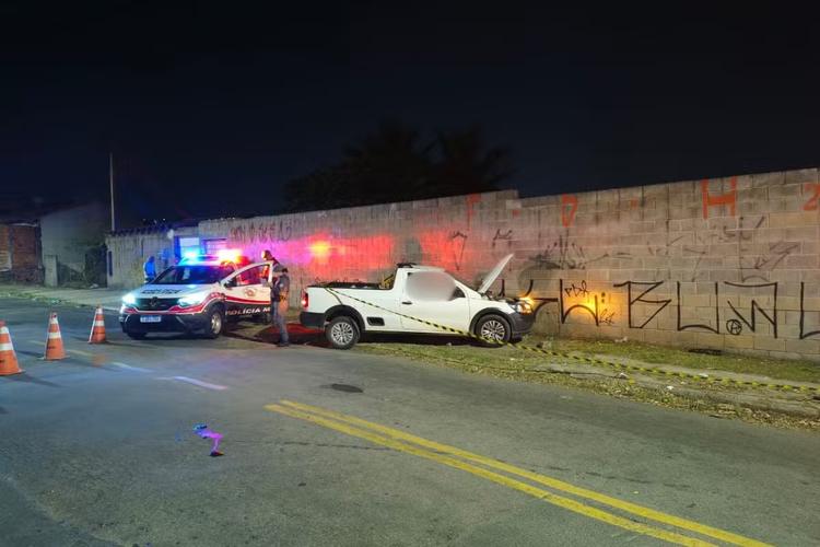 Motorista morre após bater contra muro em Campinas