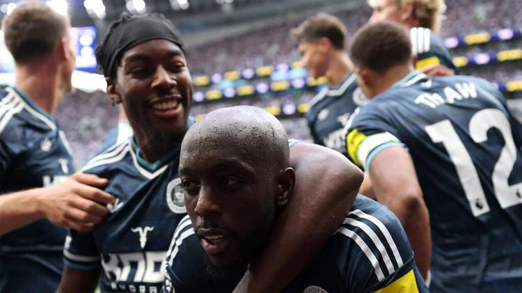Yoane Wissa Anthony Elanga Goal Celebration Newcastle United