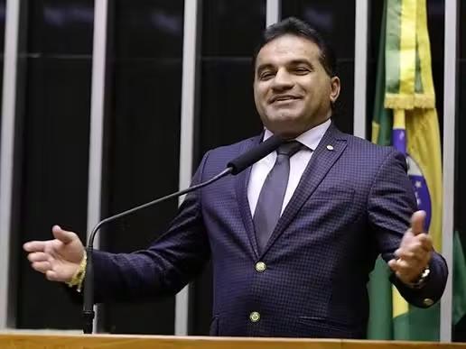 Deputado do PL de Maranhão é alvo de operação da PF por suspeita de desvio de emendas parlamentares