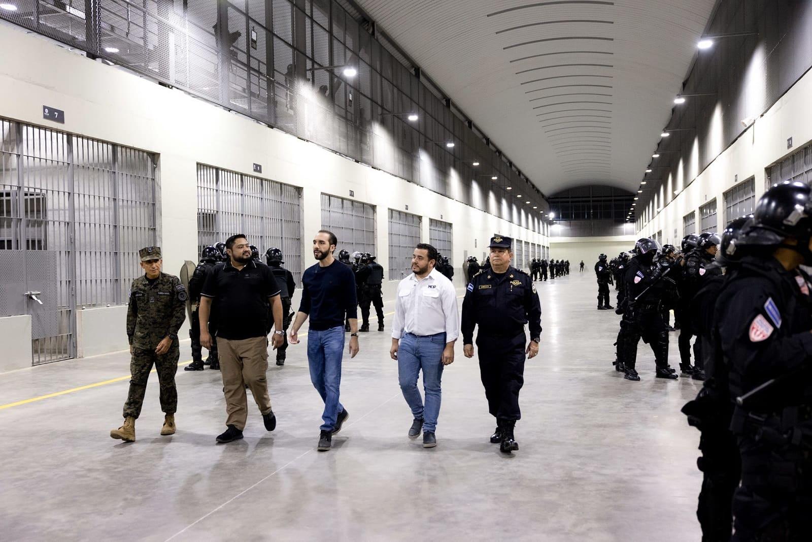Over 500 Inmates Die in El Salvador’s Prisons Under Bukele Since 2022