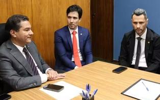 Sem citar Cleitinho, Republicanos-MG registra ata para disputar governo e Senado de forma isolada