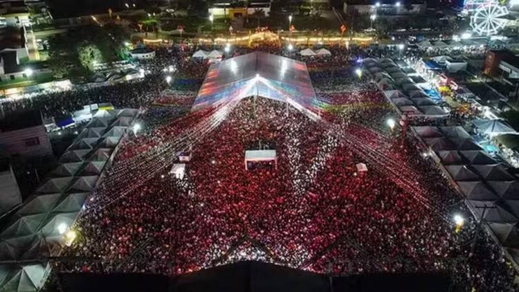 Lei Antibaixaria: Acordo entre prefeitura e Ministério Público garante show de Robyssão no São João de cidade baiana