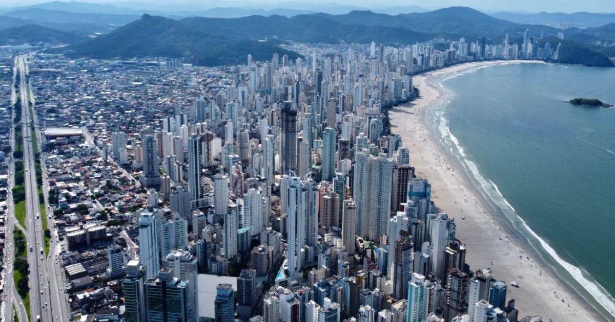Plano Diretor: Lei de Uso e Ocupação do Solo é promulgada em Balneário Camboriú; vetos seguem na Câmara