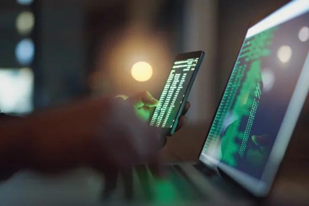 توقيف شخص عرض فتاة قاصرا للابتزاز والتشهير في شبكات التواصل الاجتماعي