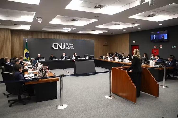 CNJ afasta Gabriela Hardt por descumprimento enquanto juíza substituta da Lava Jato