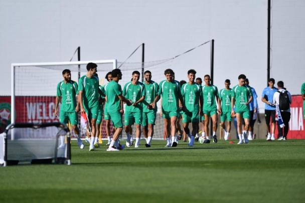 المنتخب الوطني يجري أول حصة تدريبية بالولايات المتحدة الأمريكية + ڤيديو