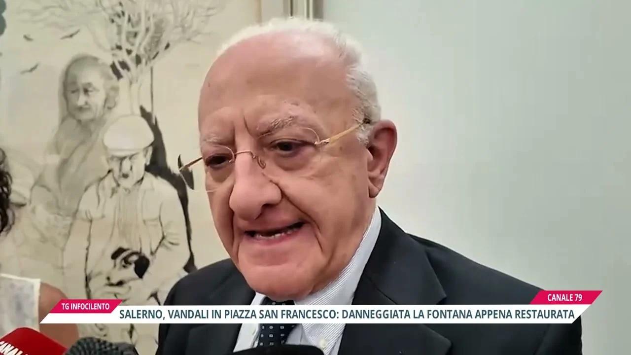 Salerno: vandalizzata la fontana di piazza San Francesco a pochi giorni dall’inaugurazione. Il sopralluogo del sindaco De Luca