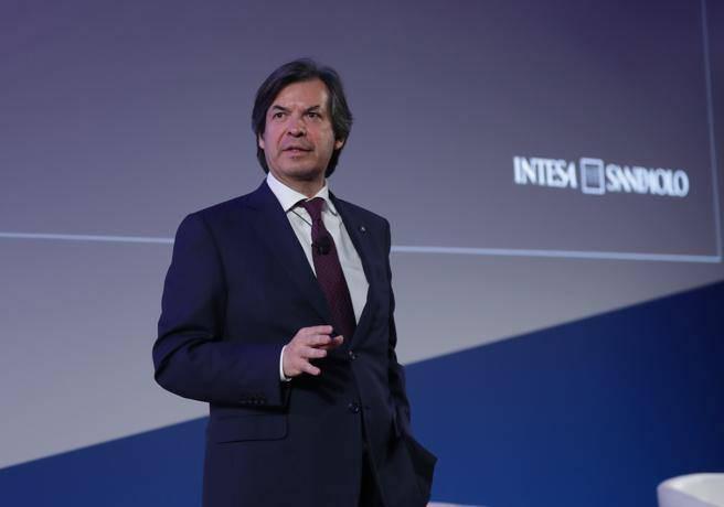 Intesa, trimestrale record. "Generali fuori dal radar"