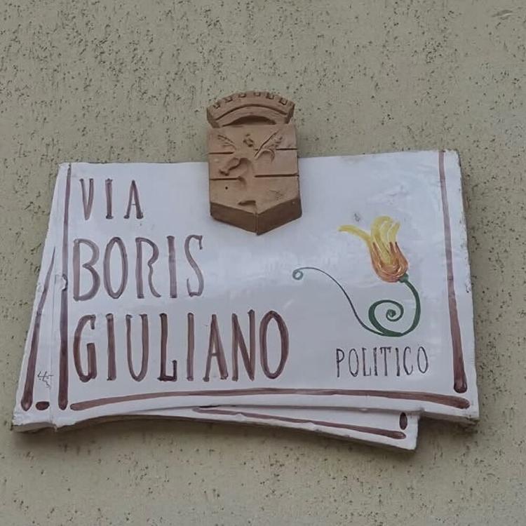 Gaffe a Castellana Sicula, il comune intitola la strada a Boris Giuliano “politico”