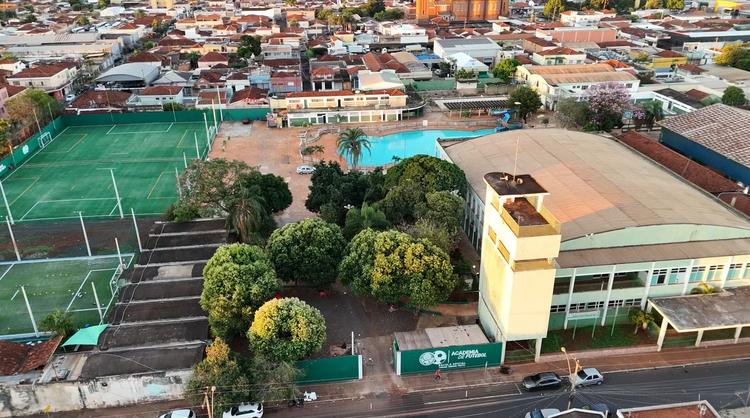 Vendido por R$ 6,75 milhões, Clube Palestra Itália marcou lazer de operários em Ribeirão Preto, SP; conheça história